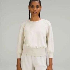 Lululemon softstreme ribbed hem pullover in Ivory